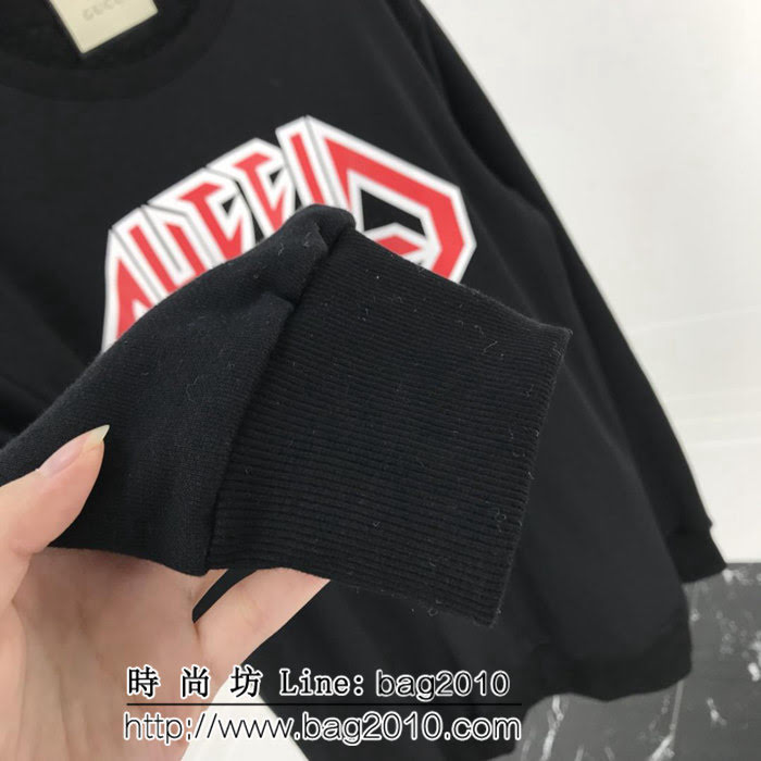 GUCCI古馳 18ss最新款 官網同步 幾何字母圖形印花 毛圈面料衛衣 情侶款 ydi1820